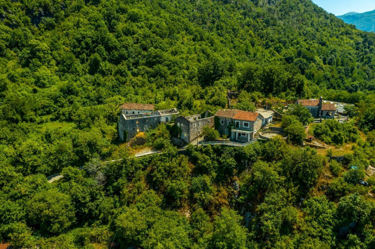 Green Hill فيربازار المظهر الخارجي الصورة